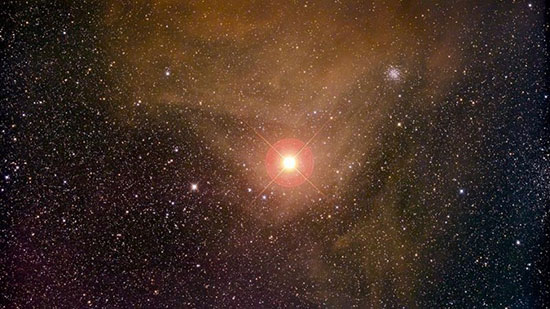 ستاره قلب‌العقرب(Antares)